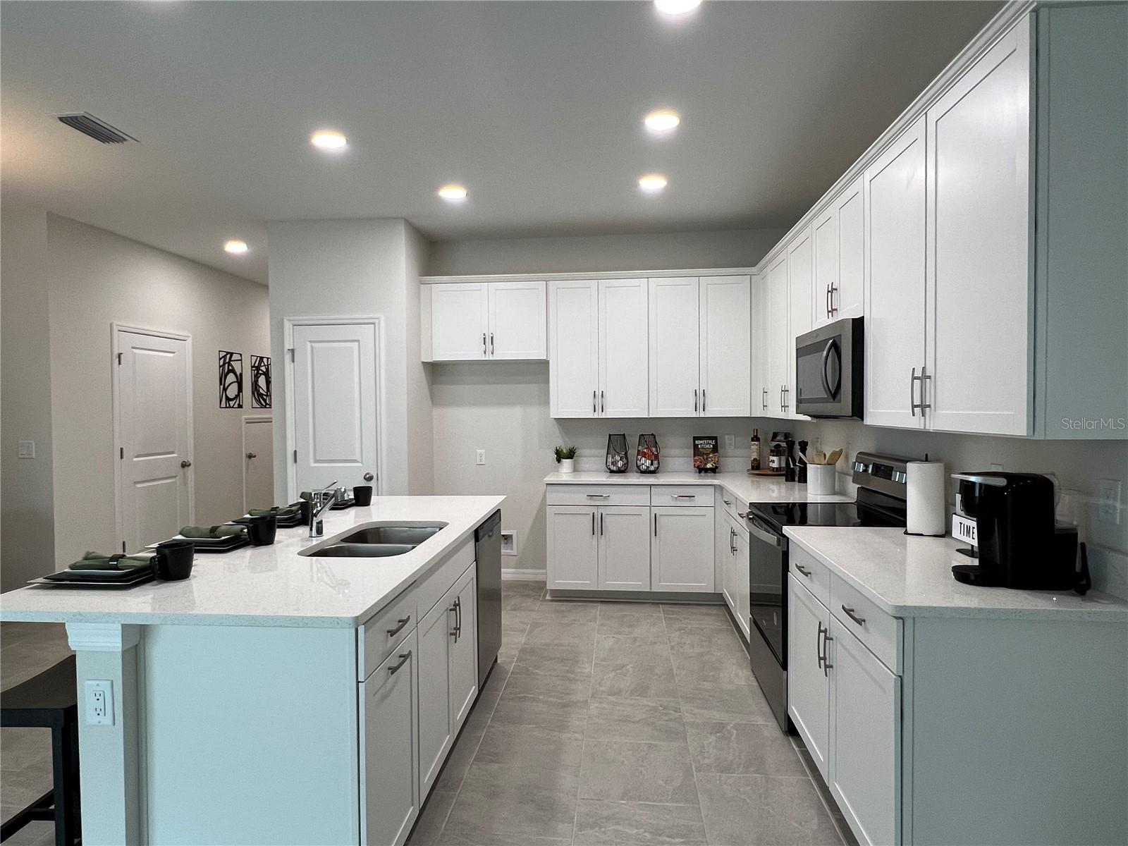 Big Kitchen Island and Lots of Cabinet Space!