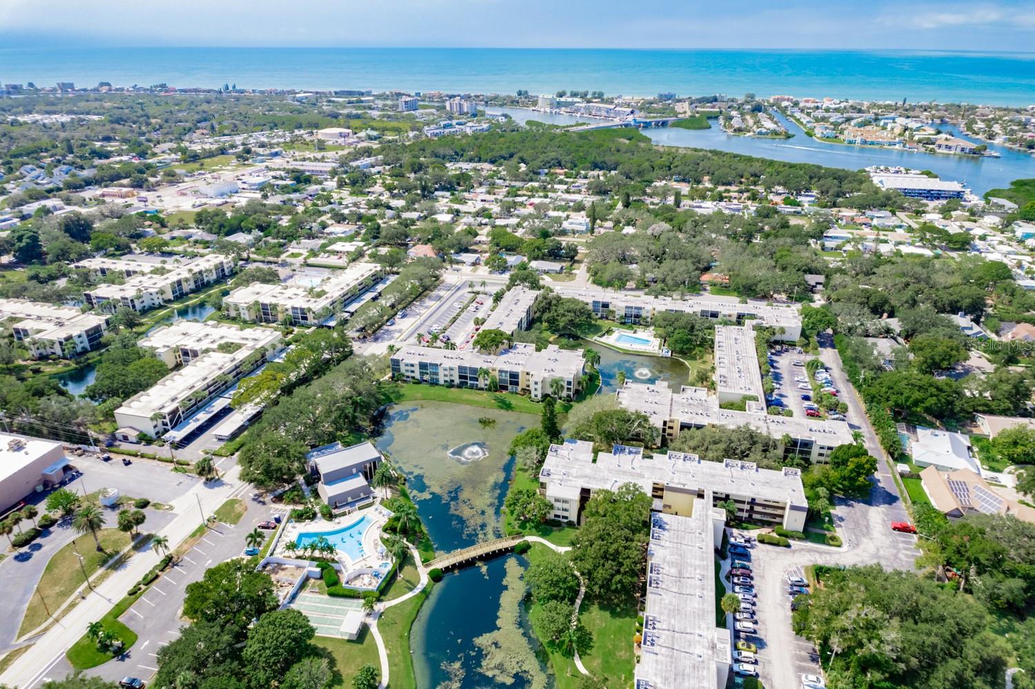 Aerial of Lakeview of Largo