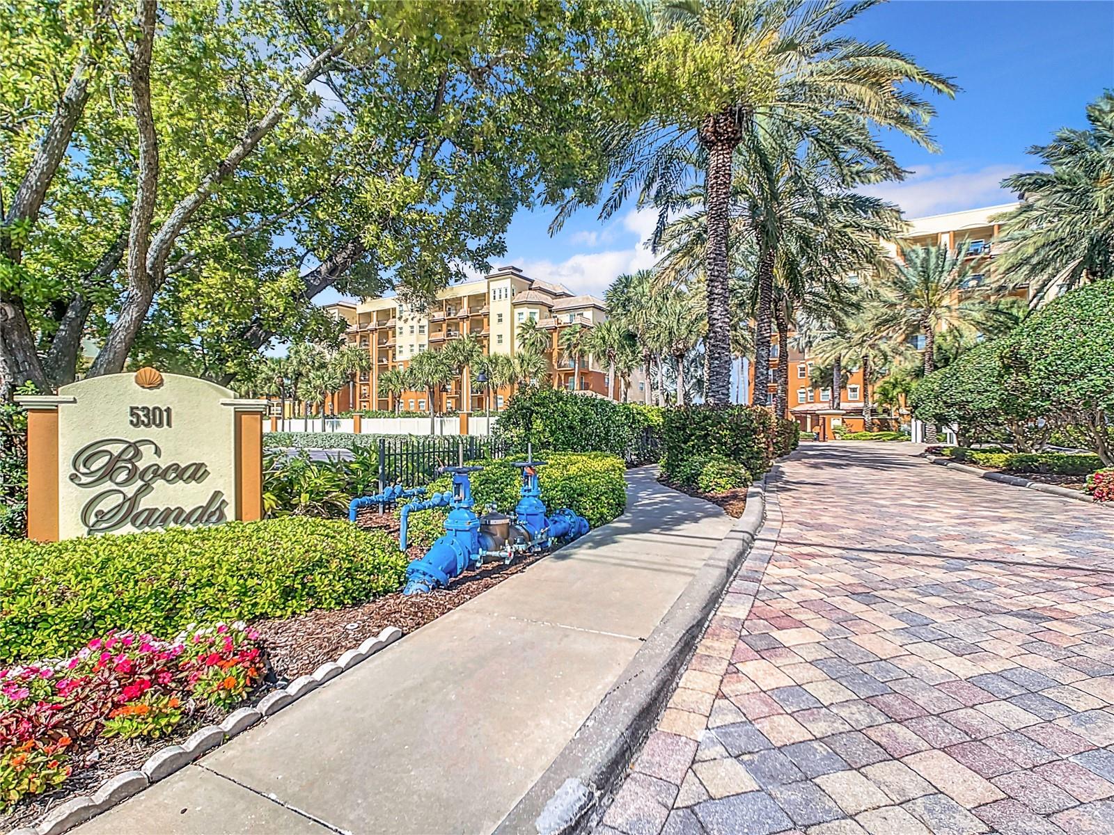 This is a gated community located directly on Boca Ciega Bay.