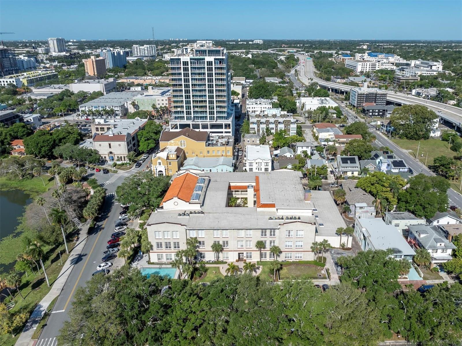 Direct west. A nice feature of Mirror Lake Condos is convenient on/off of Interstate. Downtown Interstate feeder to the right. The MLK Interstate exit flows off onto the street you see on the right which goes right past the entry into the Mirror Lake Condos parking lot!