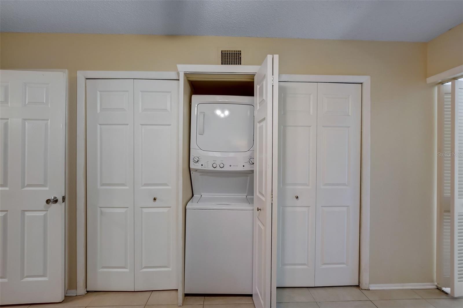 Included washer/dryer and closets