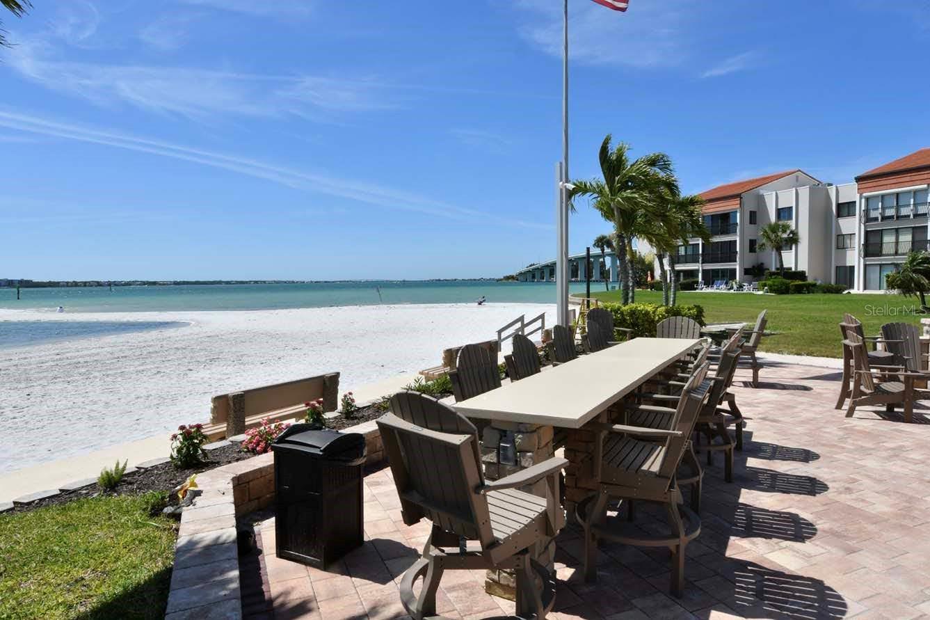 Alfresco Dining on you Private Beach is Encouraged!