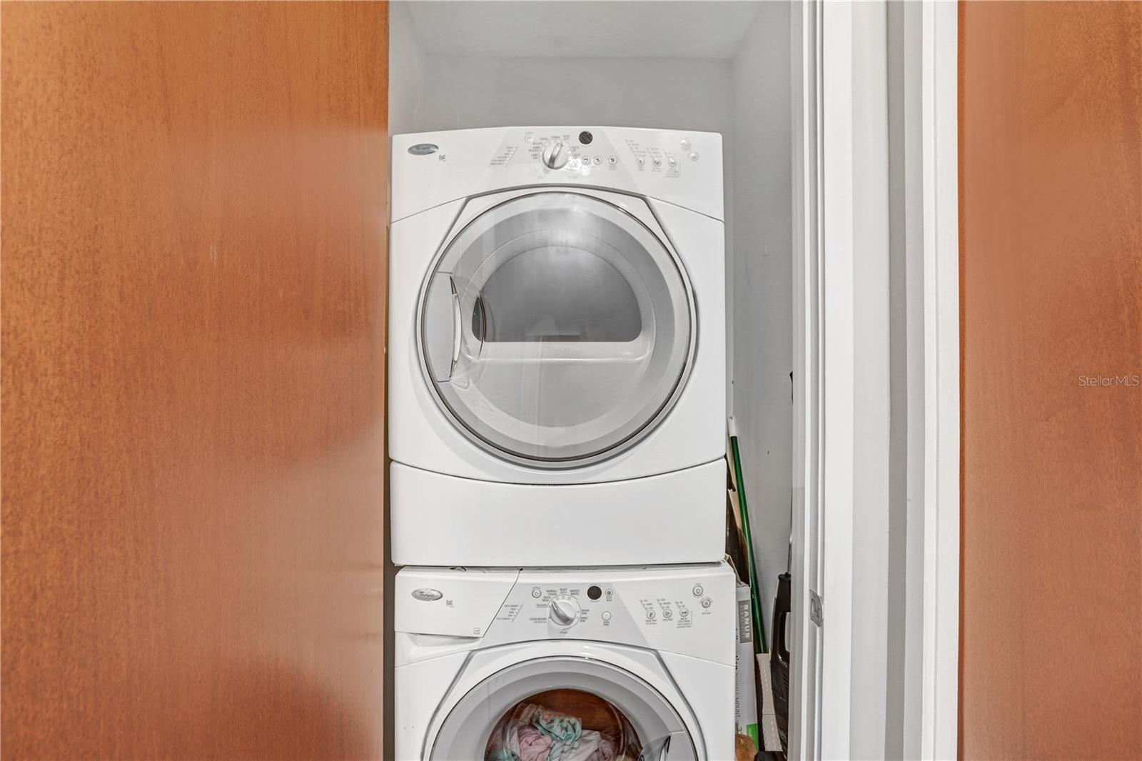 Washer/Dryer closet