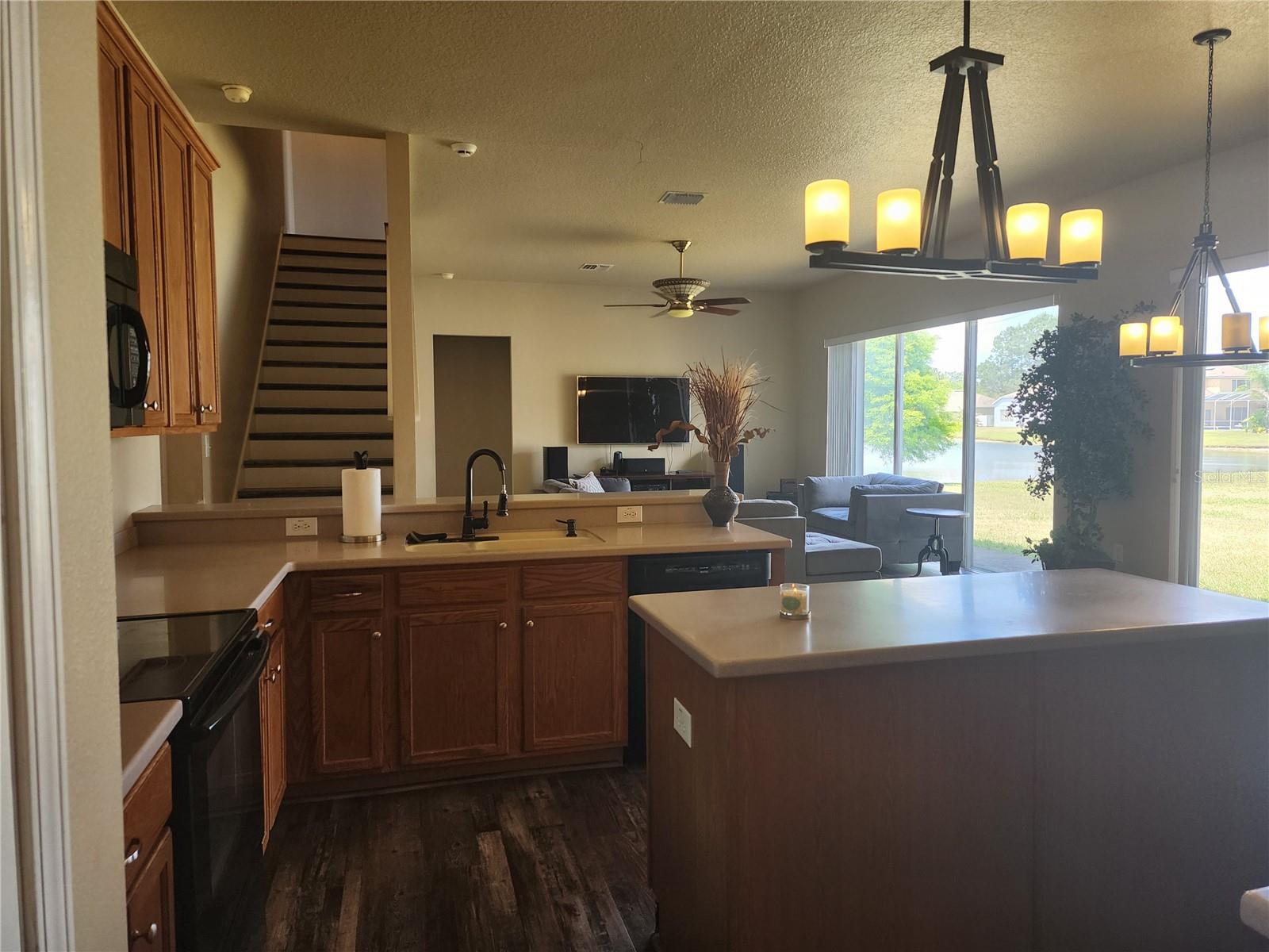 Kitchen & Family Room