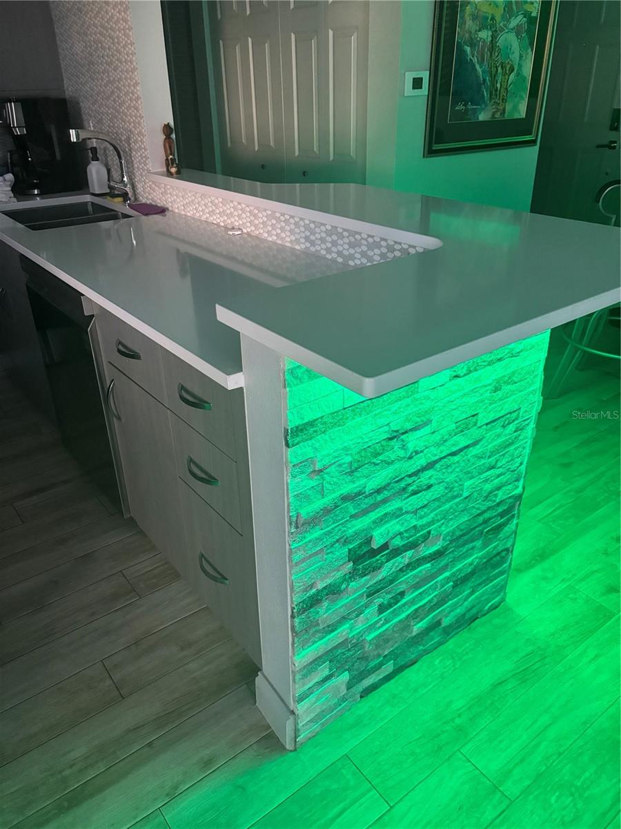 BREAKFAST BAR WITH LED LIGHTS ON