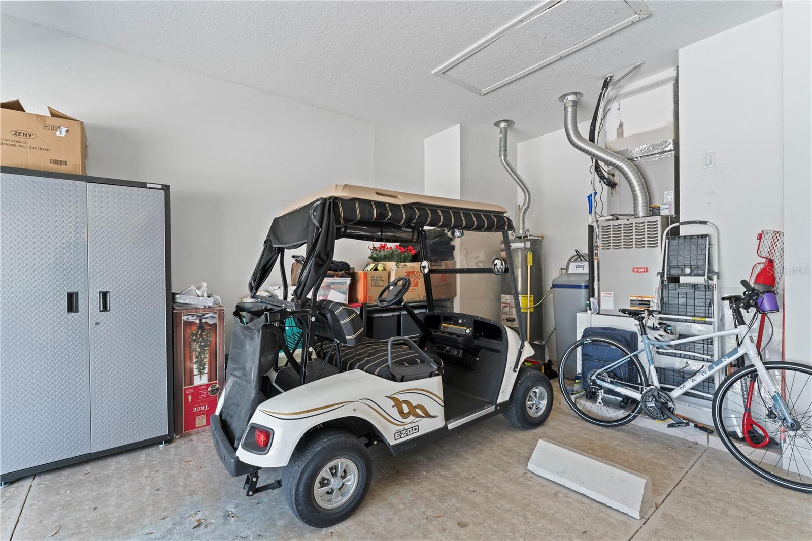 THIS GOLF CART IS INCLUDED WITH PURCHASE!!!