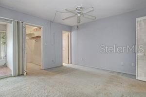 Large bedroom with 2 walk in closets ~