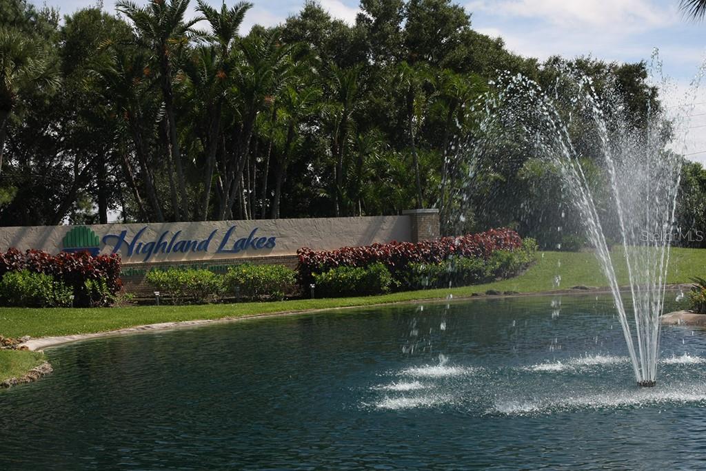 HIGHLAND LAKES WITH FOUNTAIN