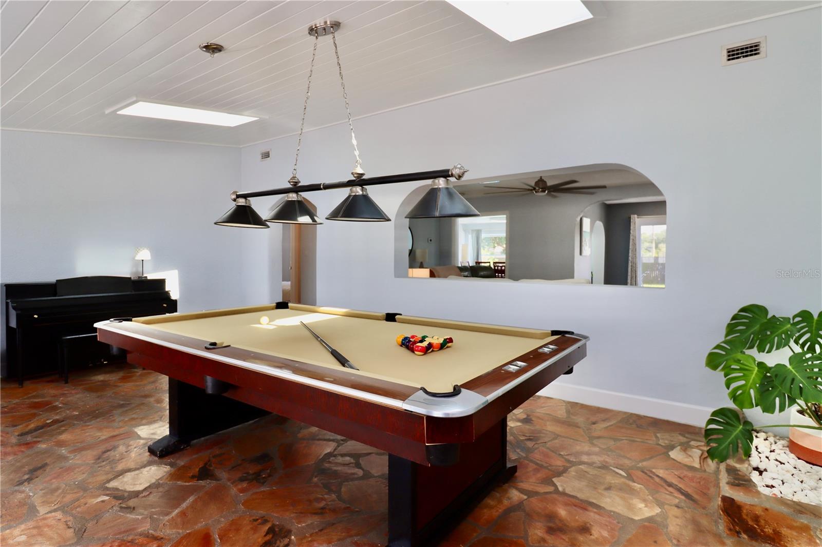 Game room, pool table is available.