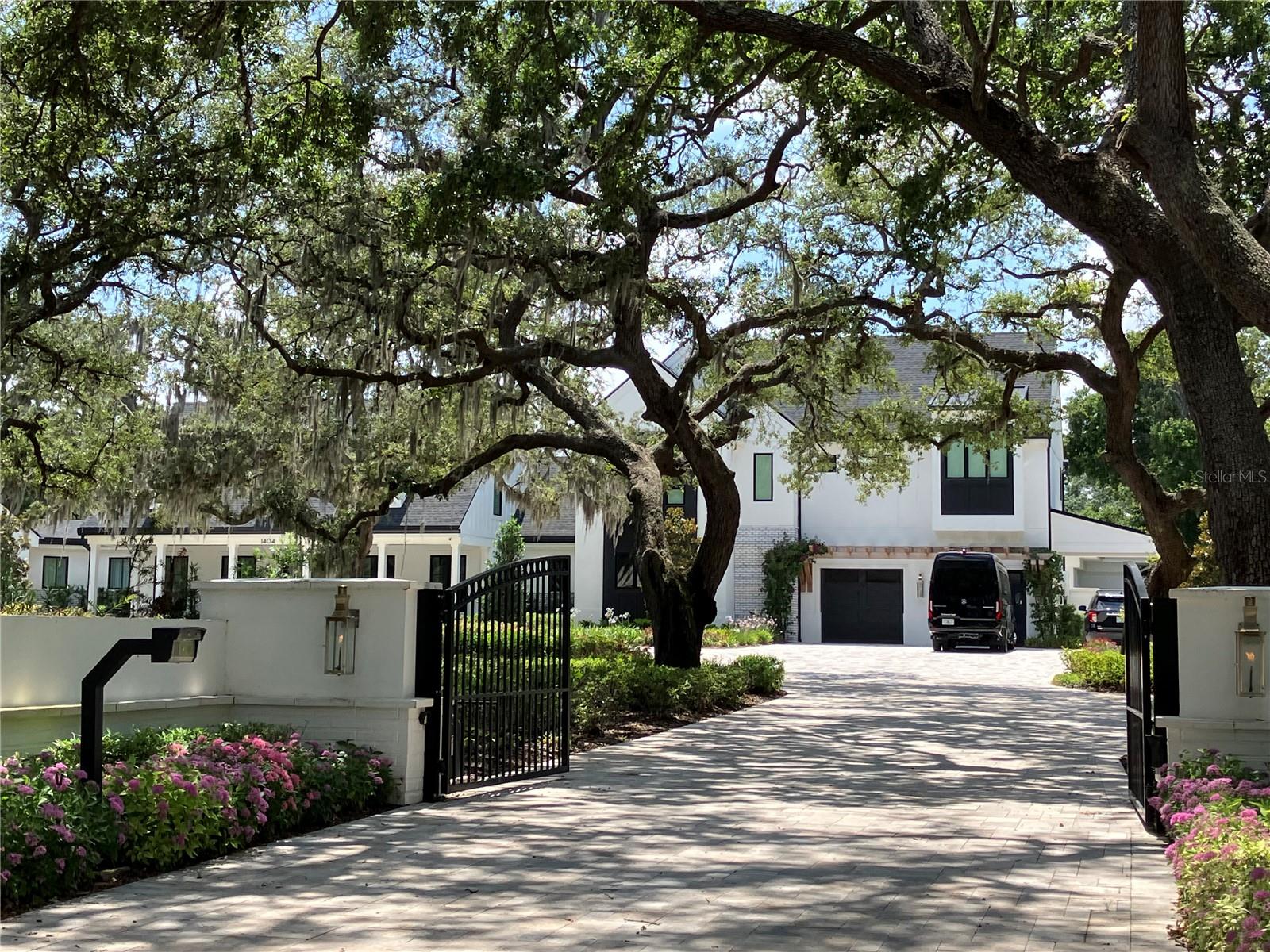 Beautiful estate in Safety Harbor