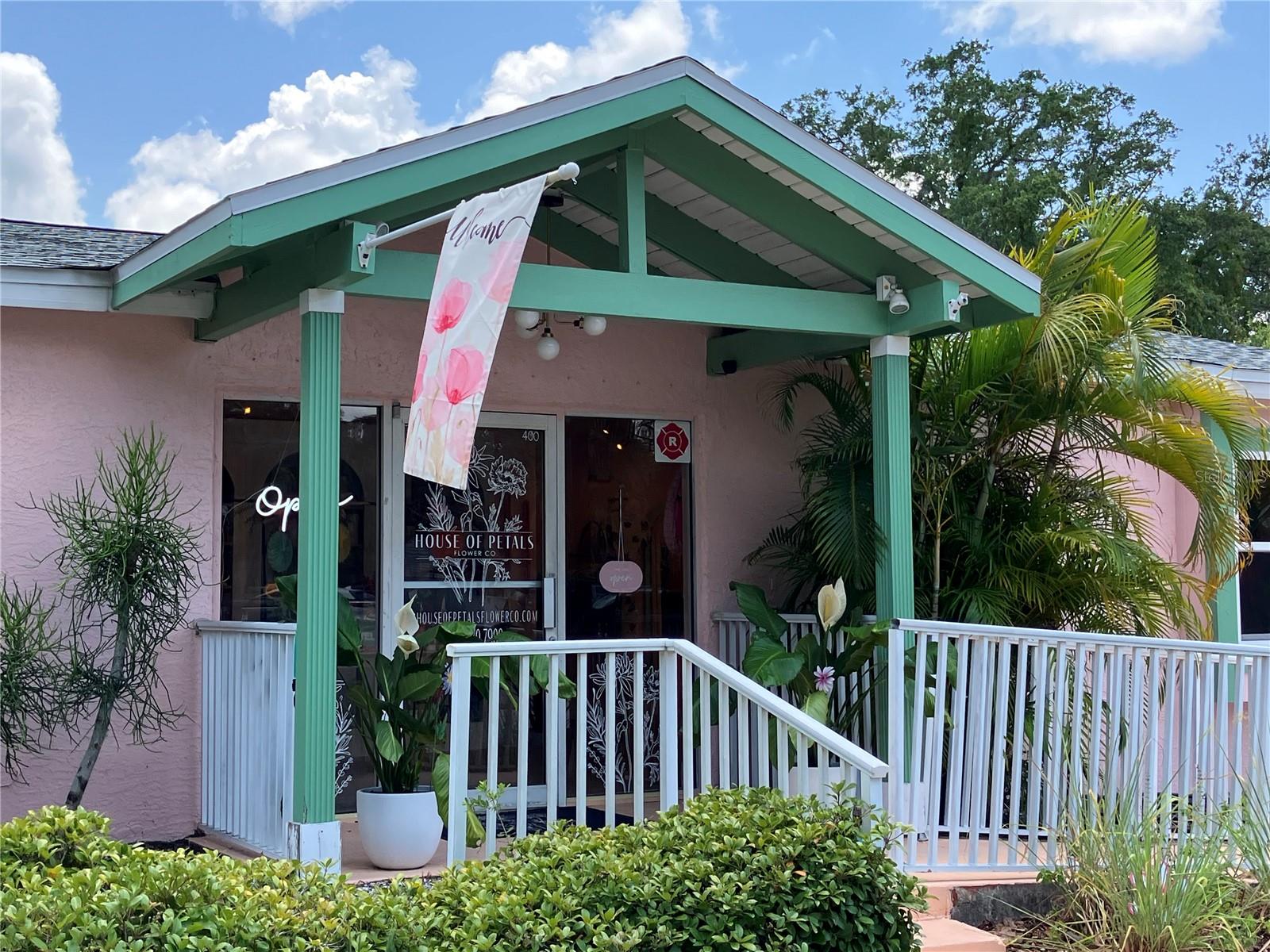 plant and flower shop