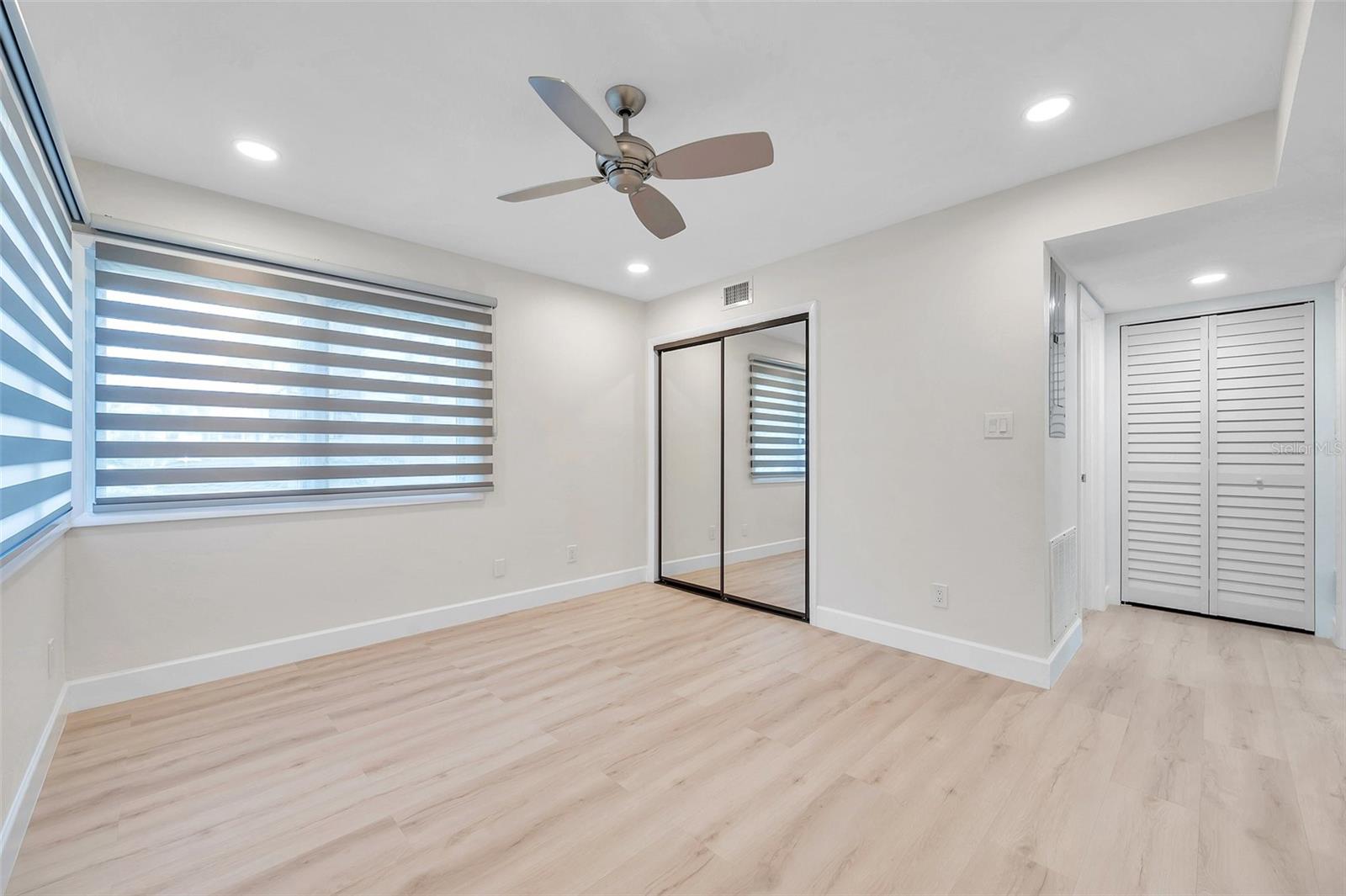 BEDROOM 2 DOUBLE WINDOWS WITH A LOT OF NATURAL LIGHT