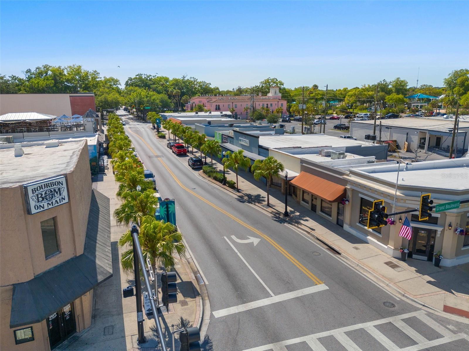 Downtown New Port Richey. Restaurants and entertainment!