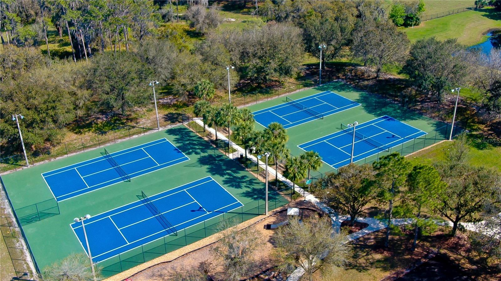Community tennis courts!