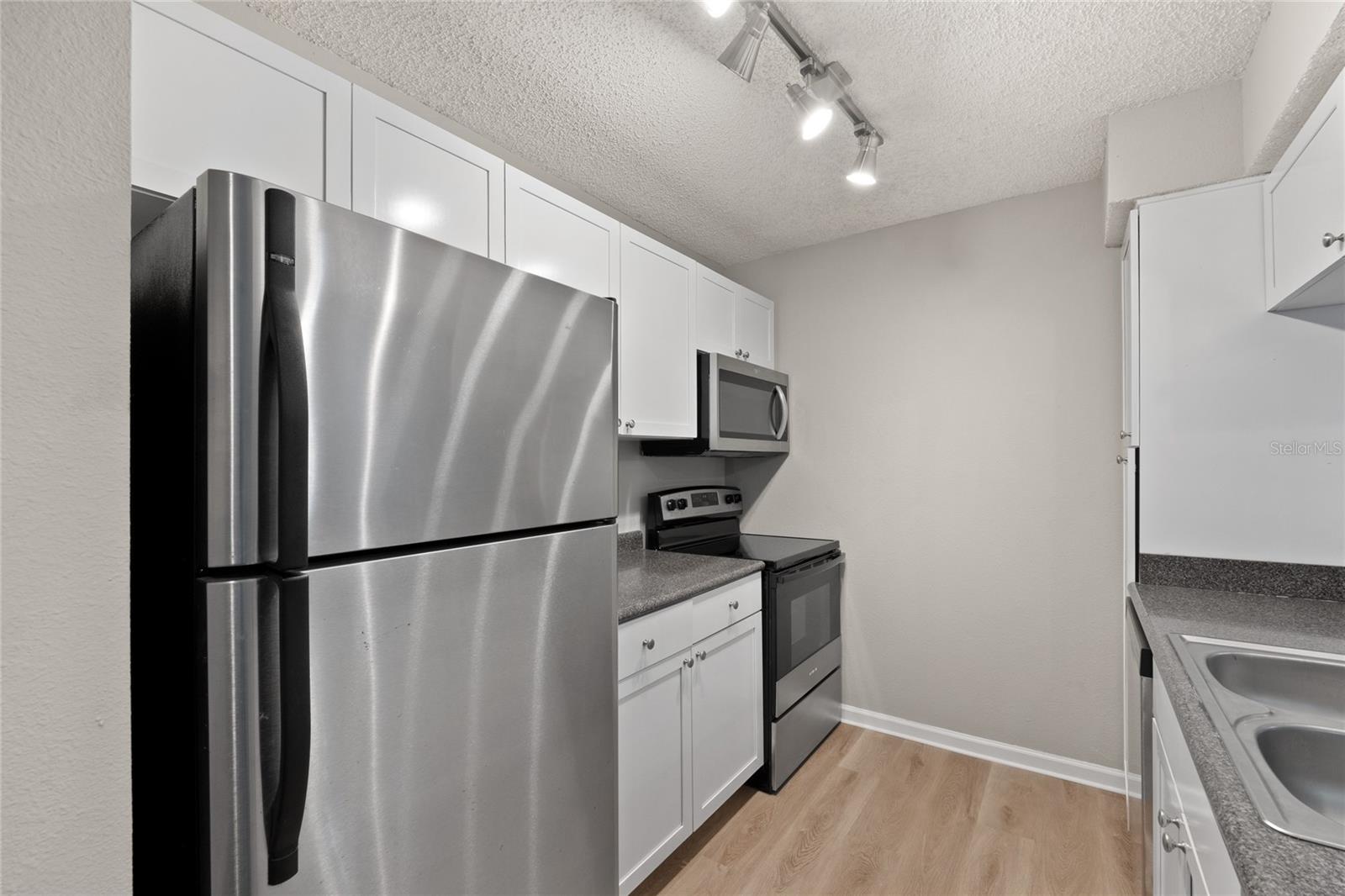 New Laminate flooring in the Kitchen - May 2024