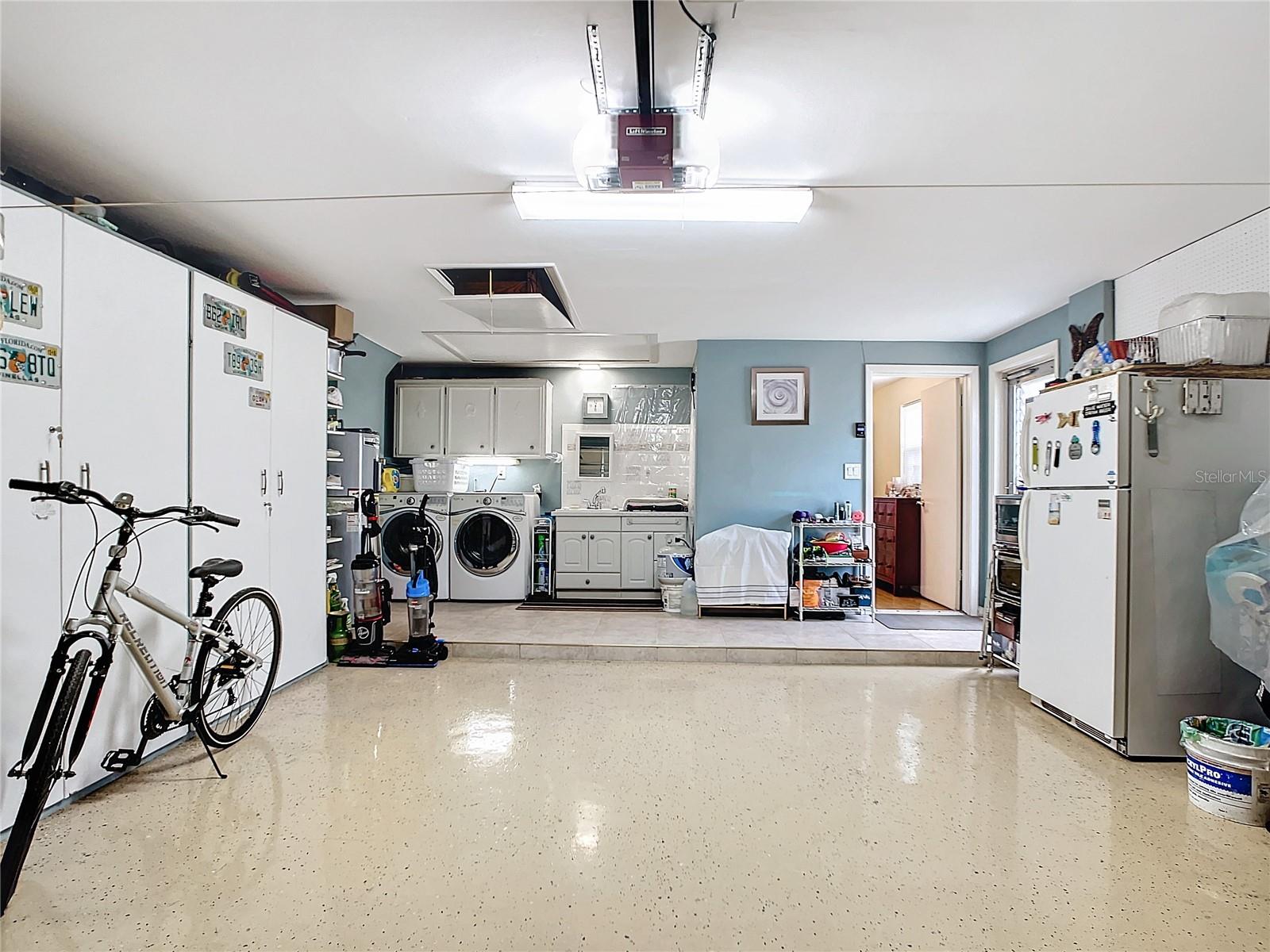 Garage - Laundry Area - Possible Dog Washing Station