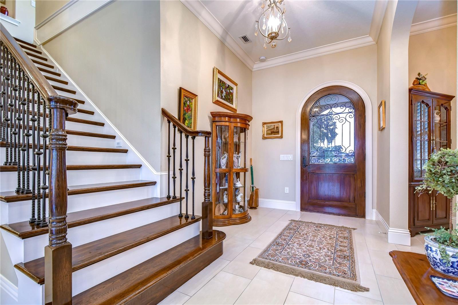 Grand entryway!