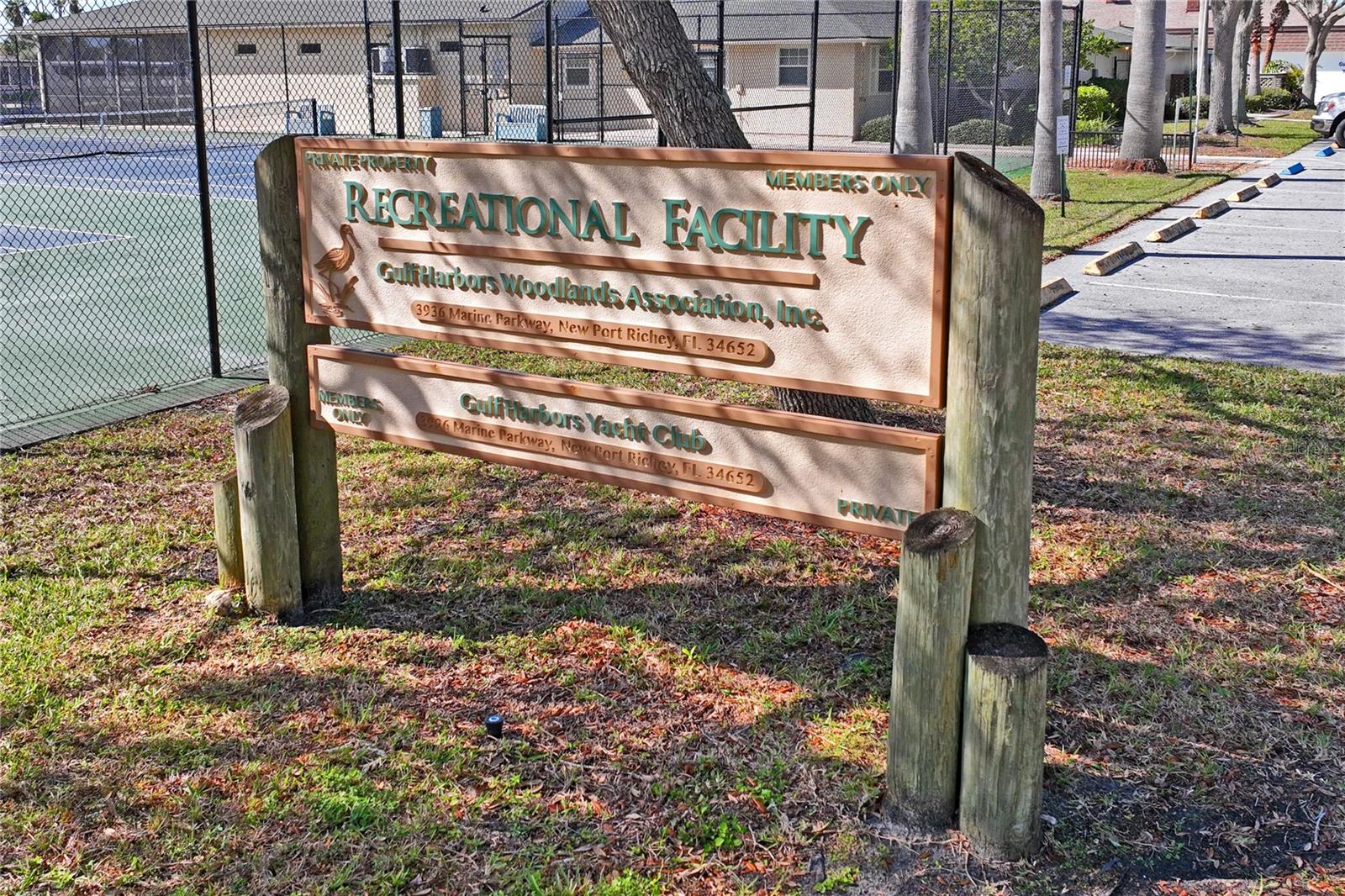 GH Woodlands Rec Center Sign