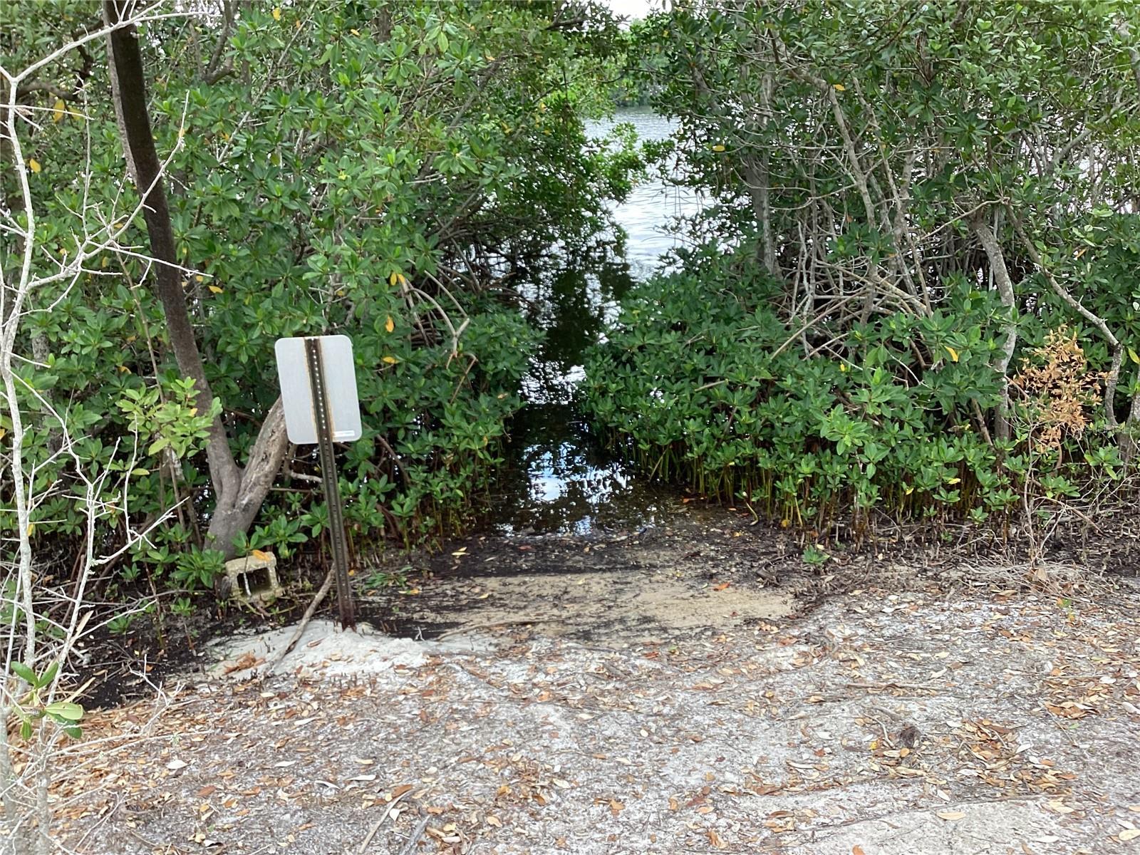 Private kayak entrance