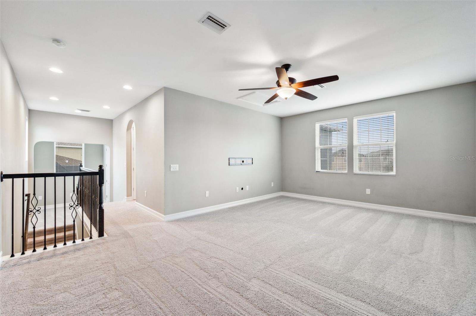 Huge bonus room on second floor