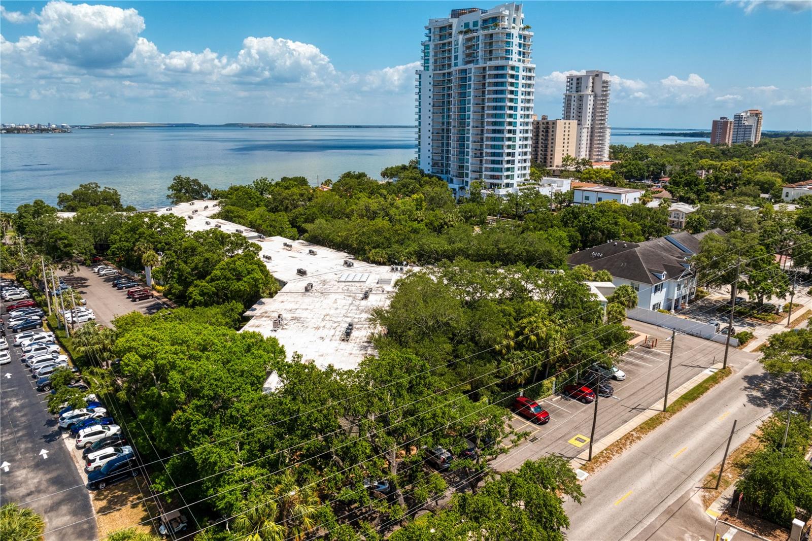 View from MacDill Blvd., where you can easily connect to Pane Rustica, Red Neck Wines, Bloom Garden Shop or head south to Cafe Paradisio!