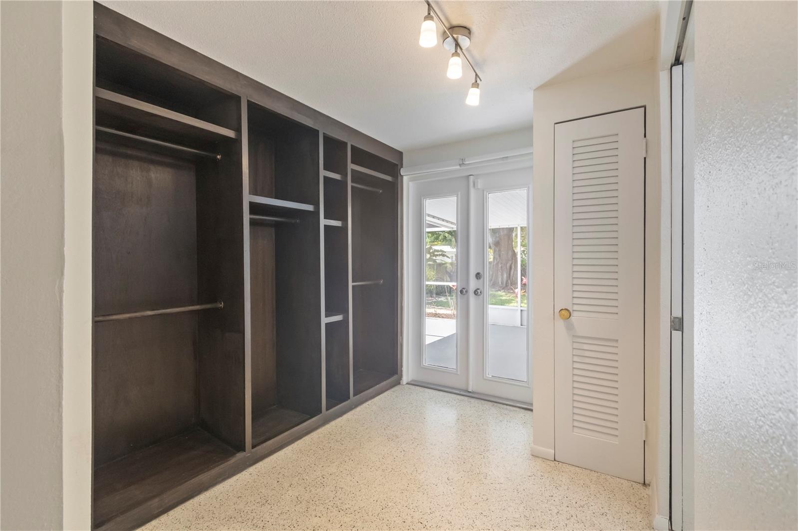 Primary Bedroom Closet