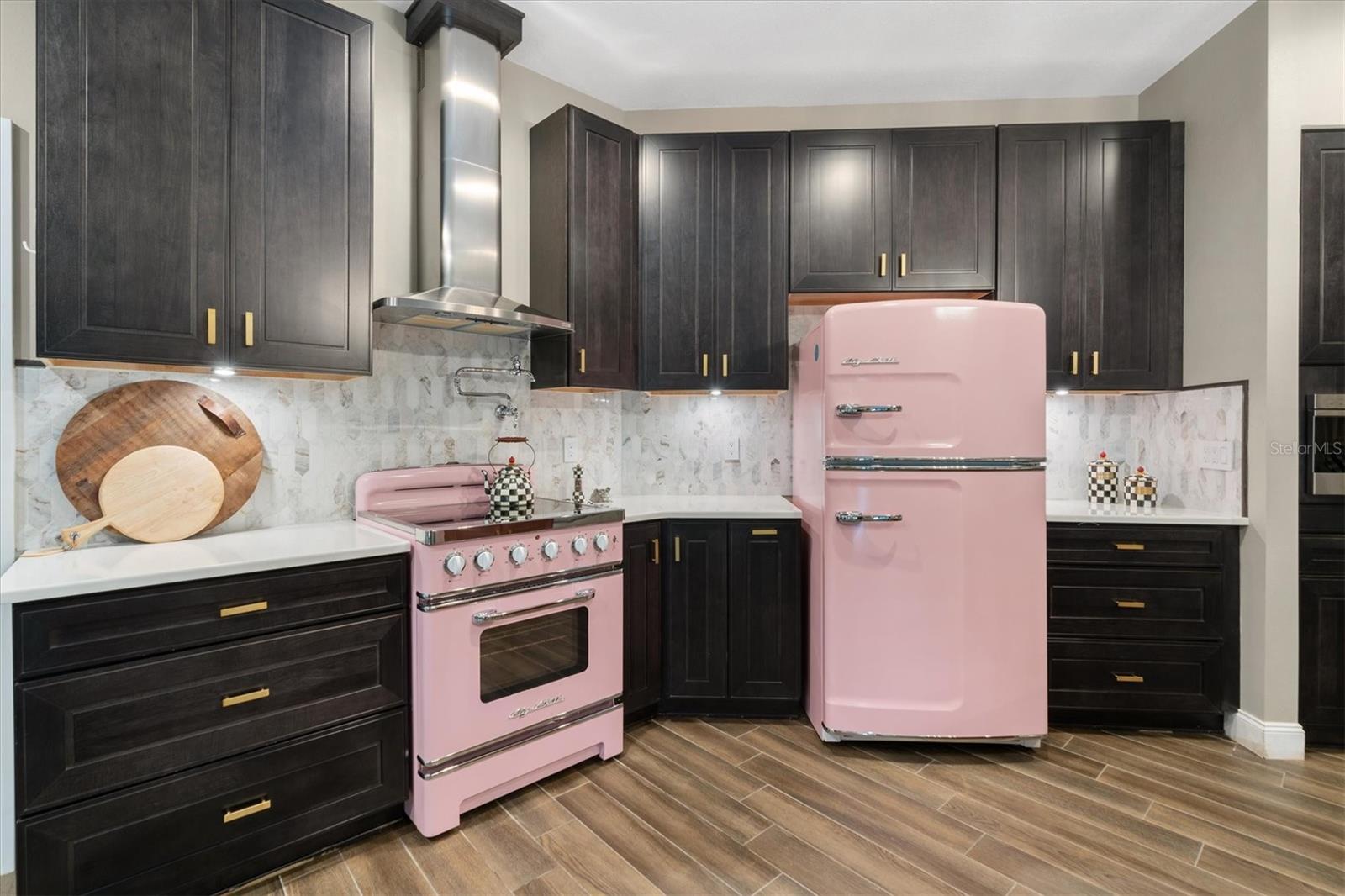 Kitchen, New pink retro applicances are negotiable, $10,000 appliance credit if you prefer