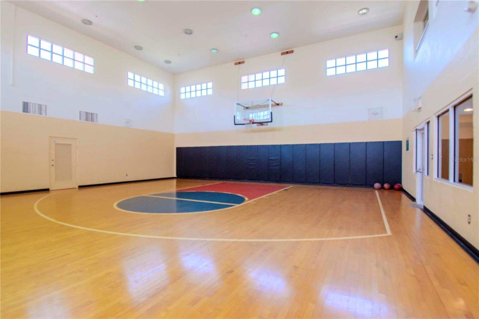 1/2 Court Basketball Court