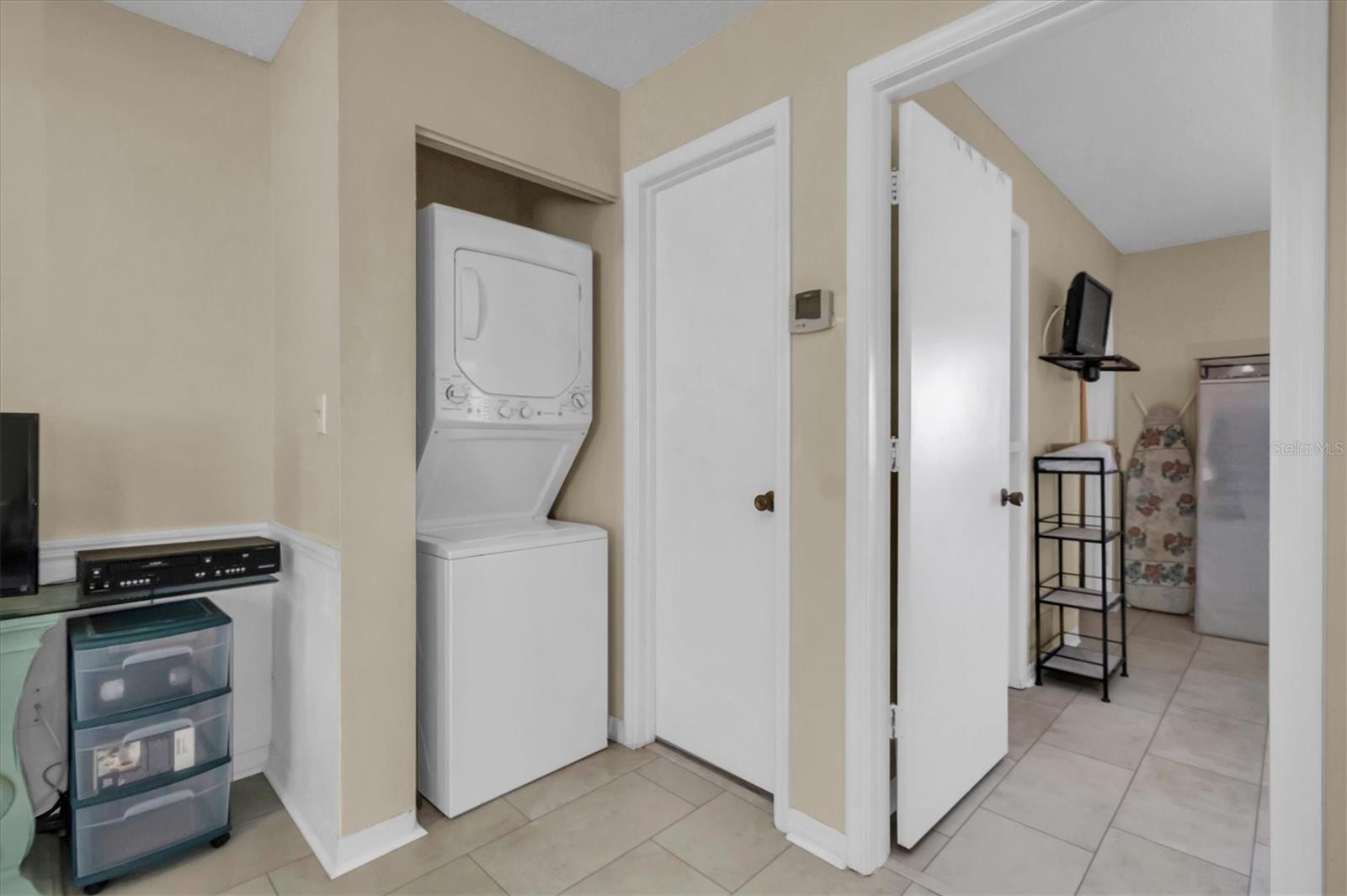 your own laundry area in unit