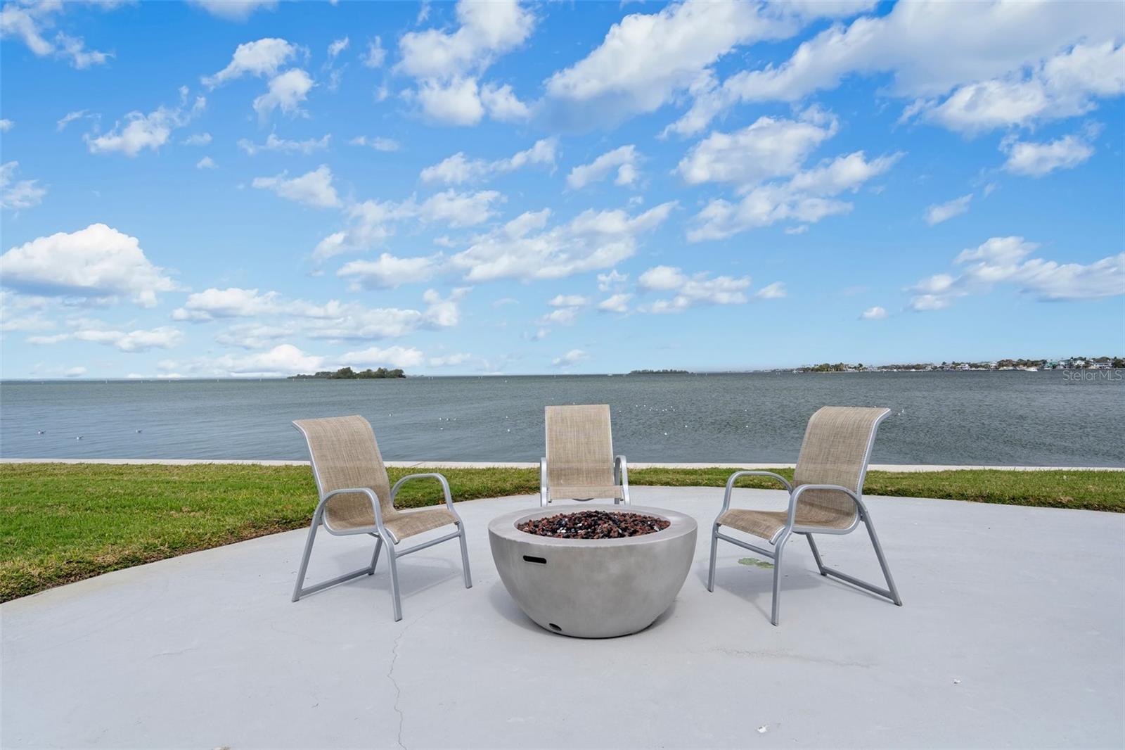 FIRE PIT WITH WATER VIEW