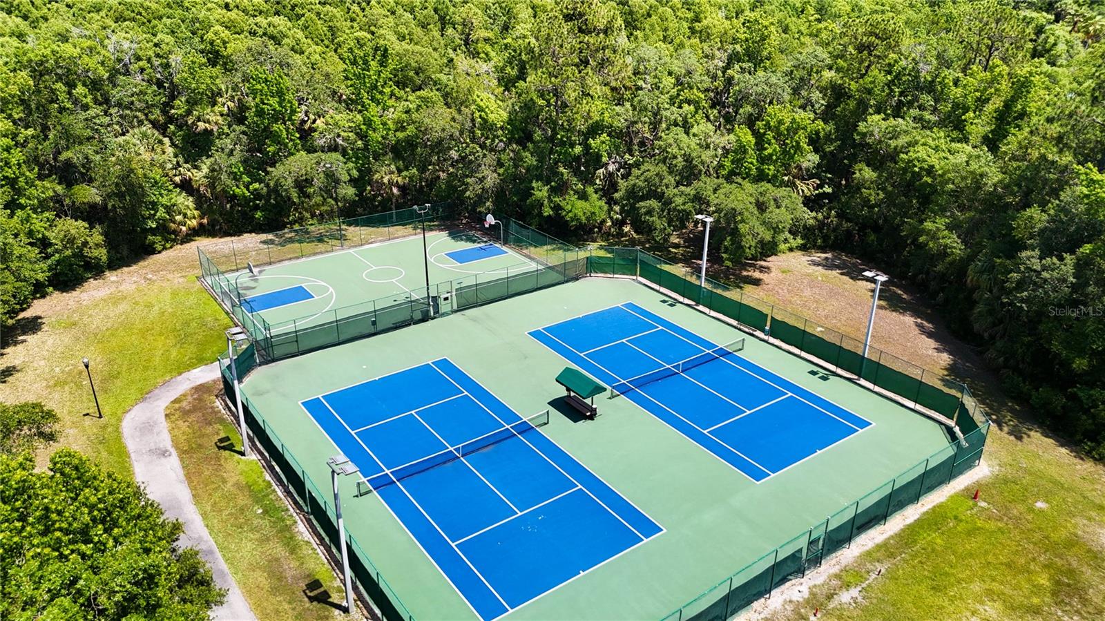Tampa Palms North Owners Association Amenities