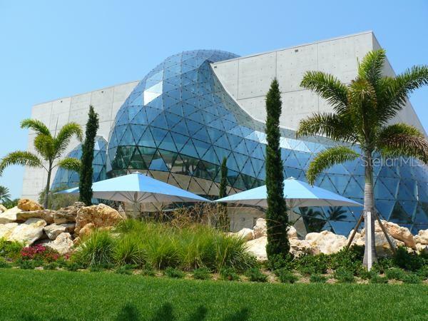 Dali museum