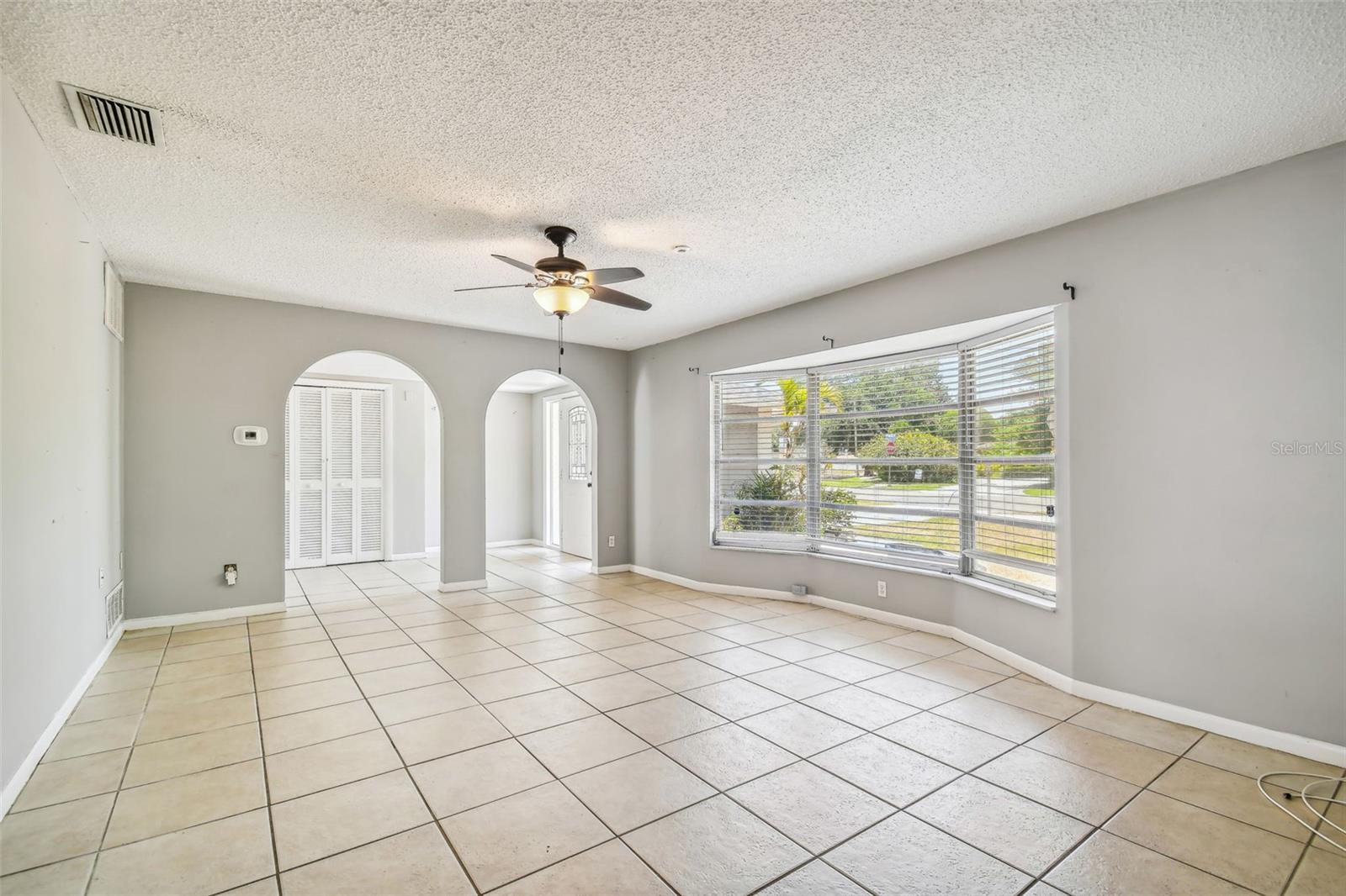 Living Room w/large picture window