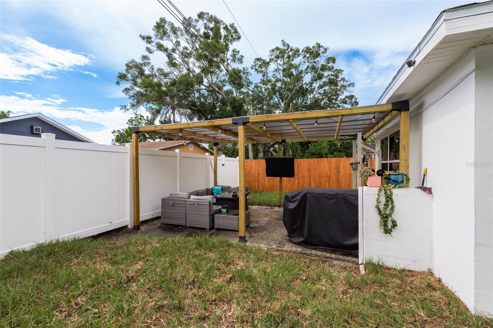 Covered Patio -3135 19th St N, St Petersburg, FL