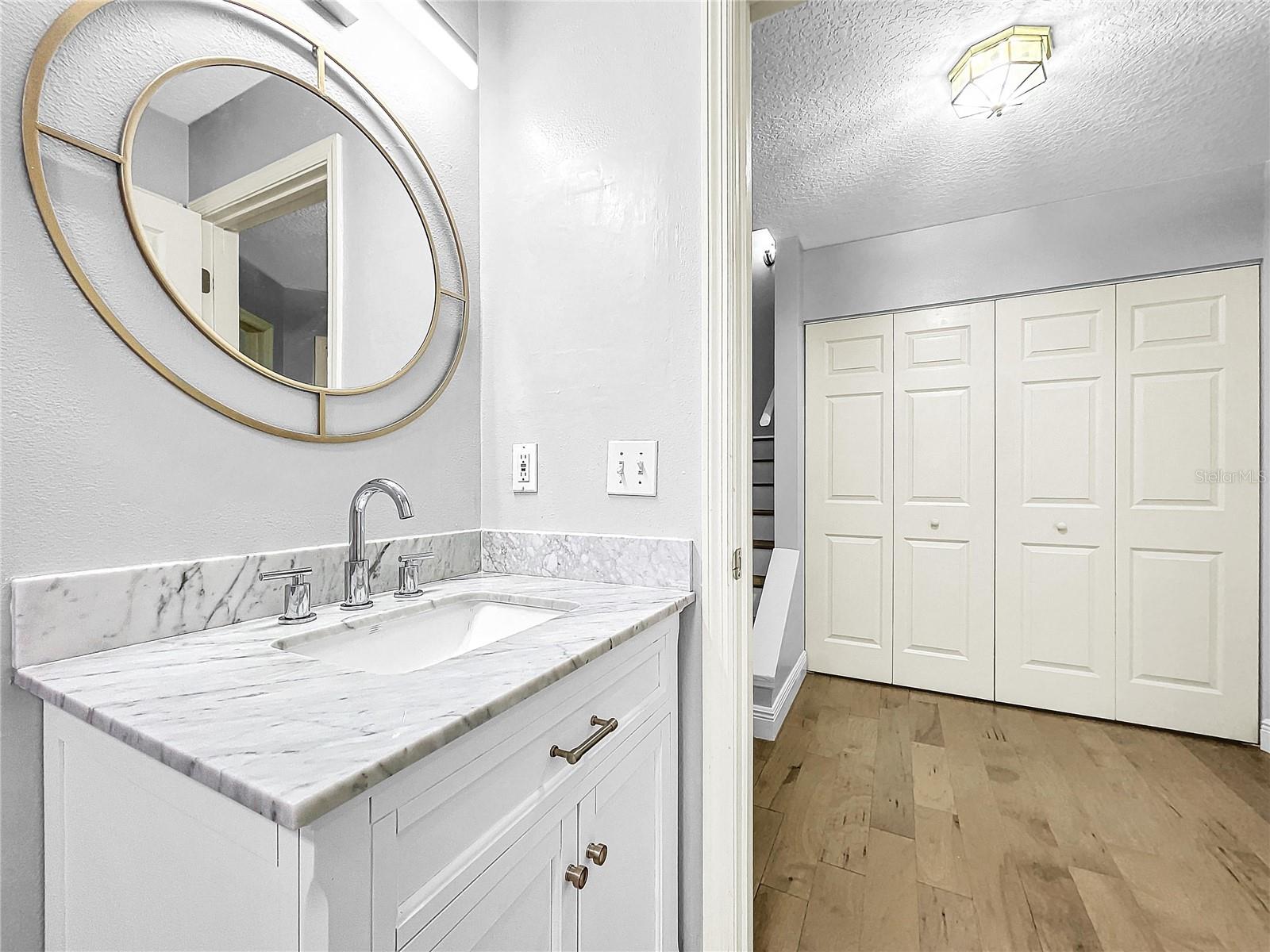 Secondary Bath near laundry closet