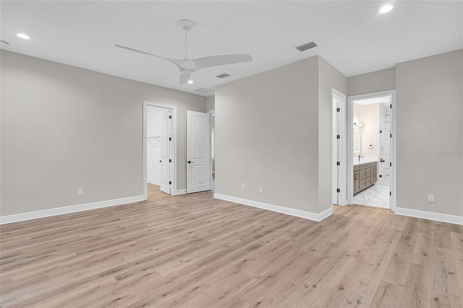 MASTER BEDROOM