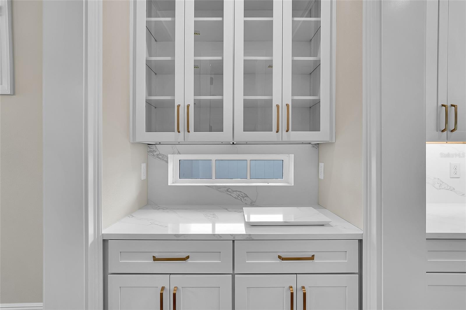 KITCHEN NOOK
