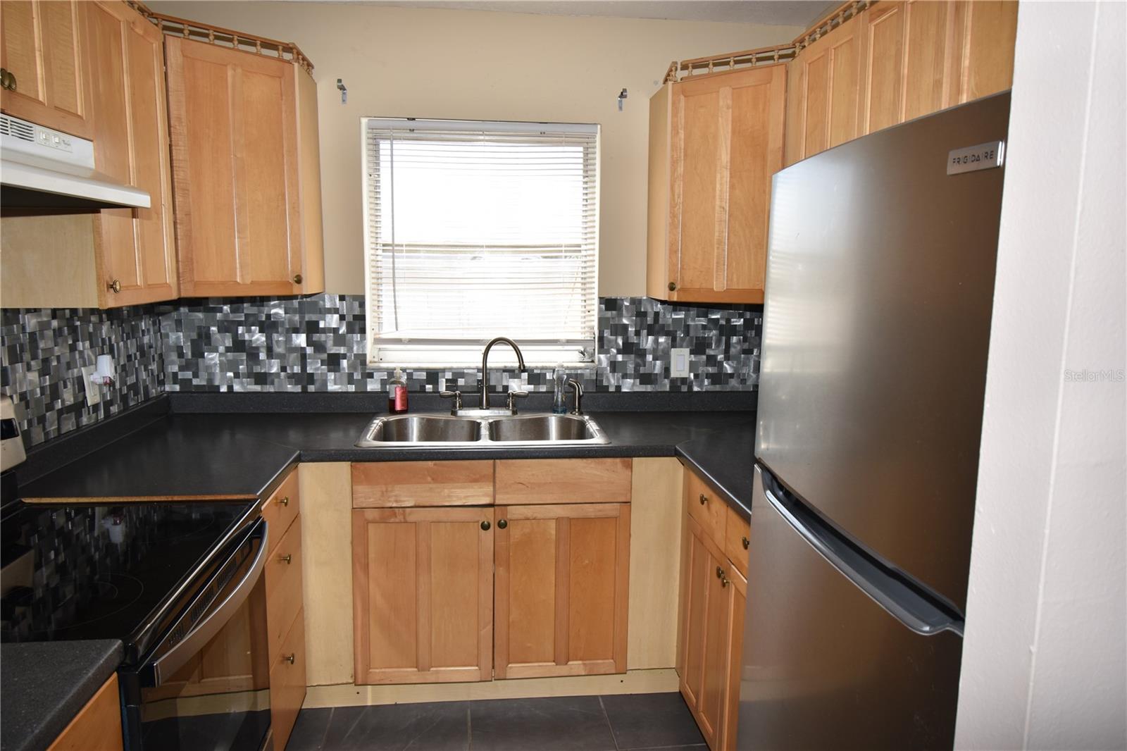 Kitchen with plenty of cabinets and counter space