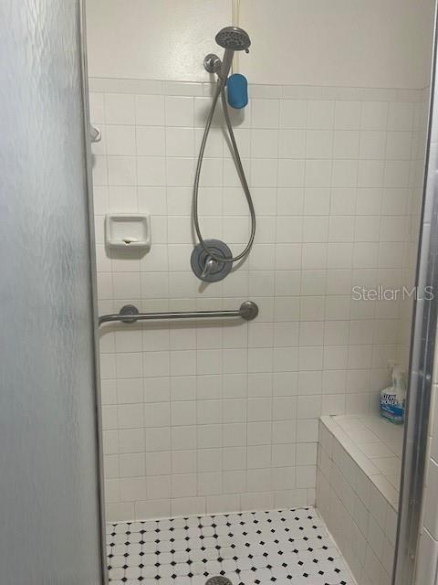 Baster Bath Shower