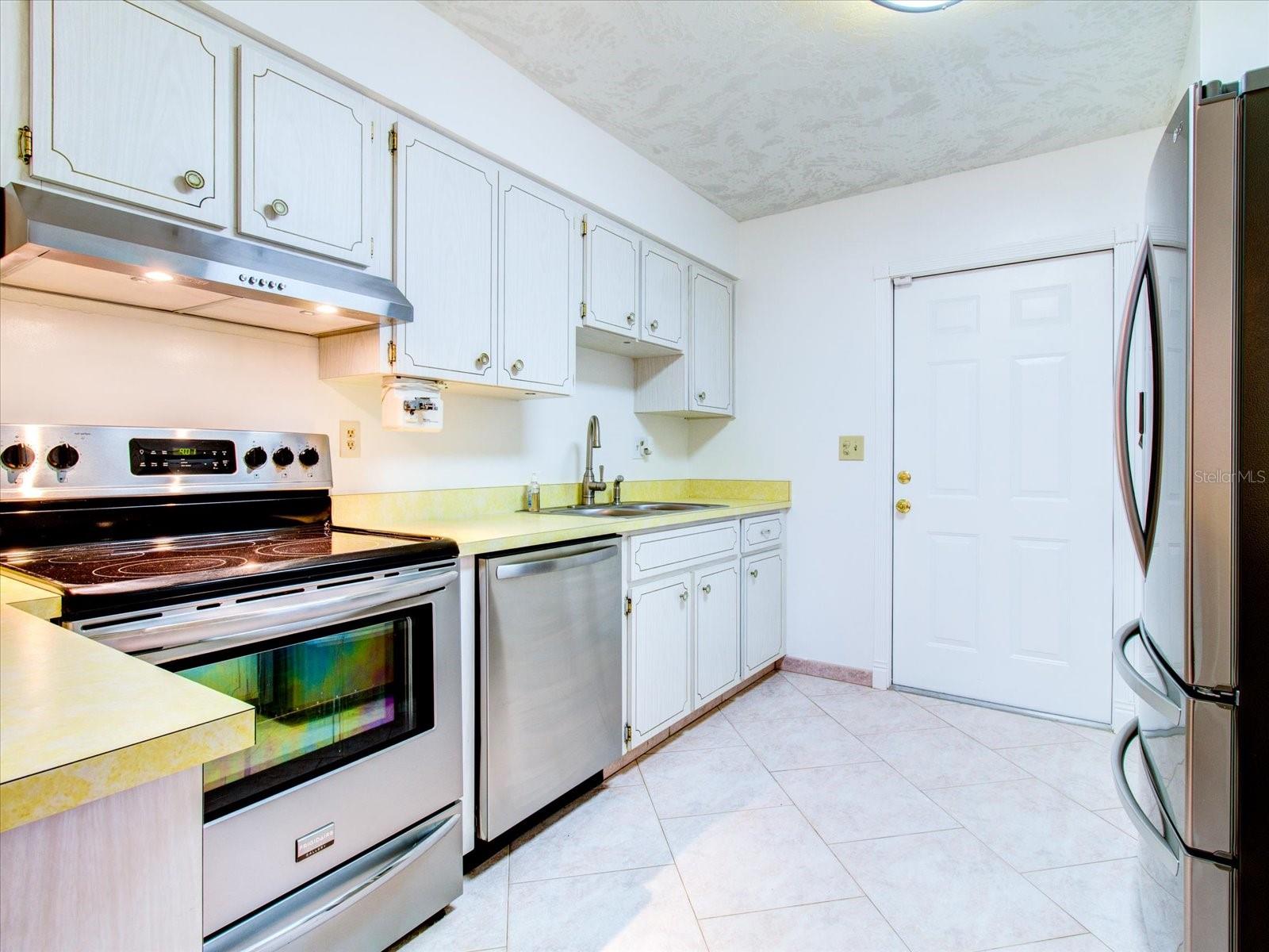 Kitchen with exit to the Garage