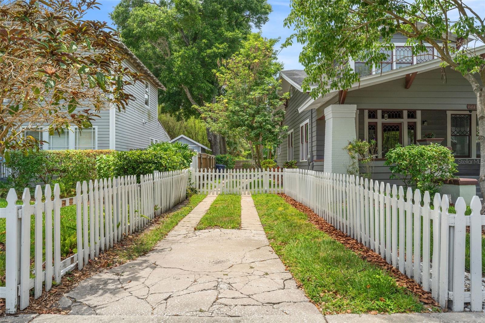 Ribbon driveway