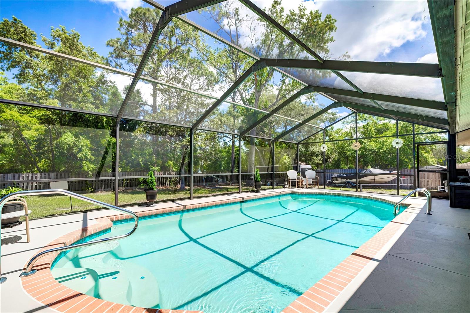 screen patio / pool