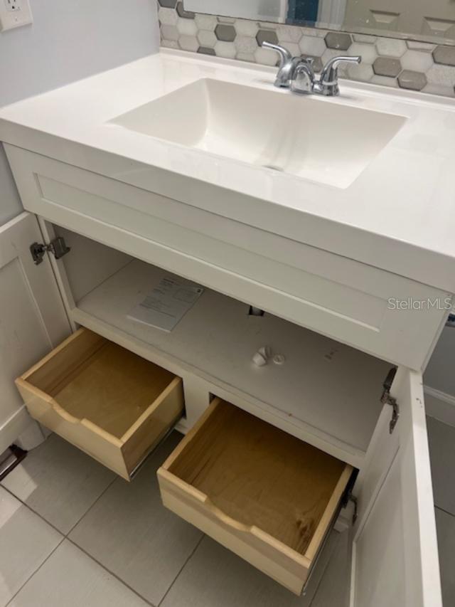 Drawer pull outs in bathroom