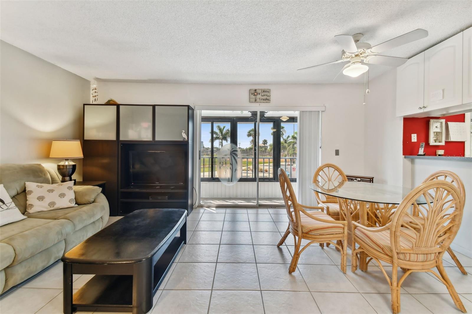 Living Room/Dining Room