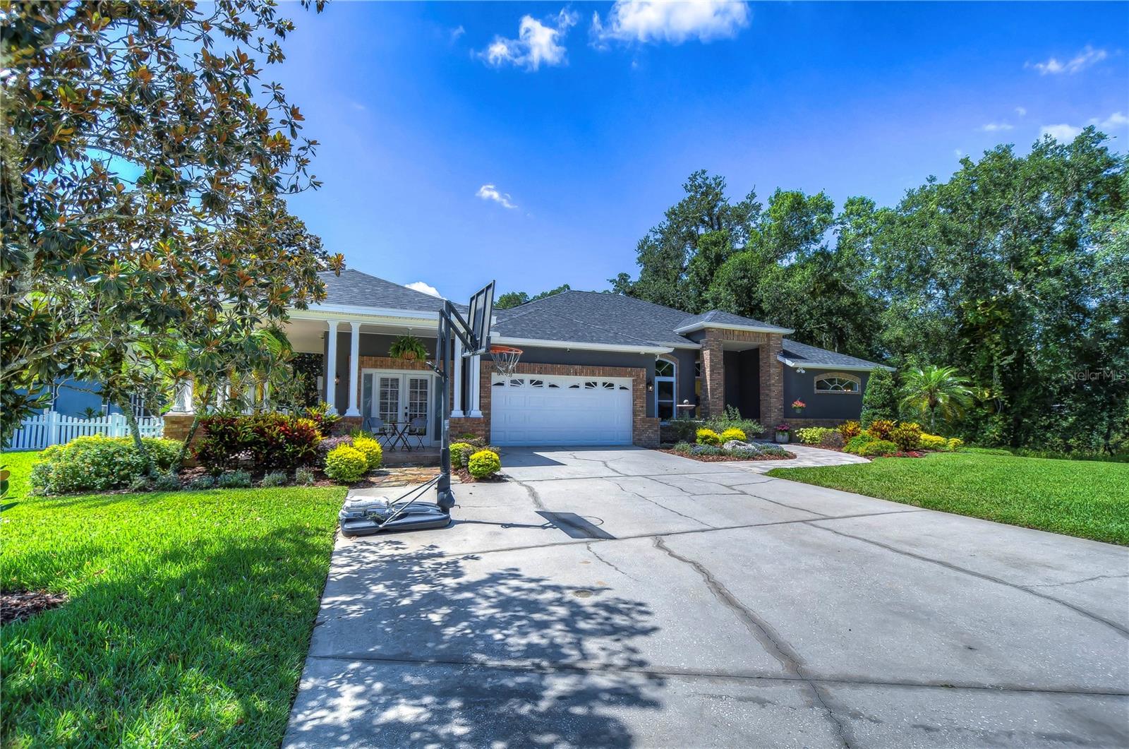 Over size driveway!