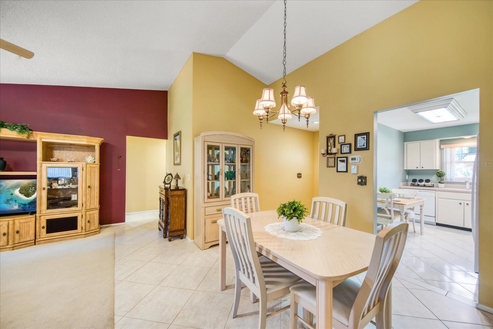 Vaulted ceiling in living & dining areas~