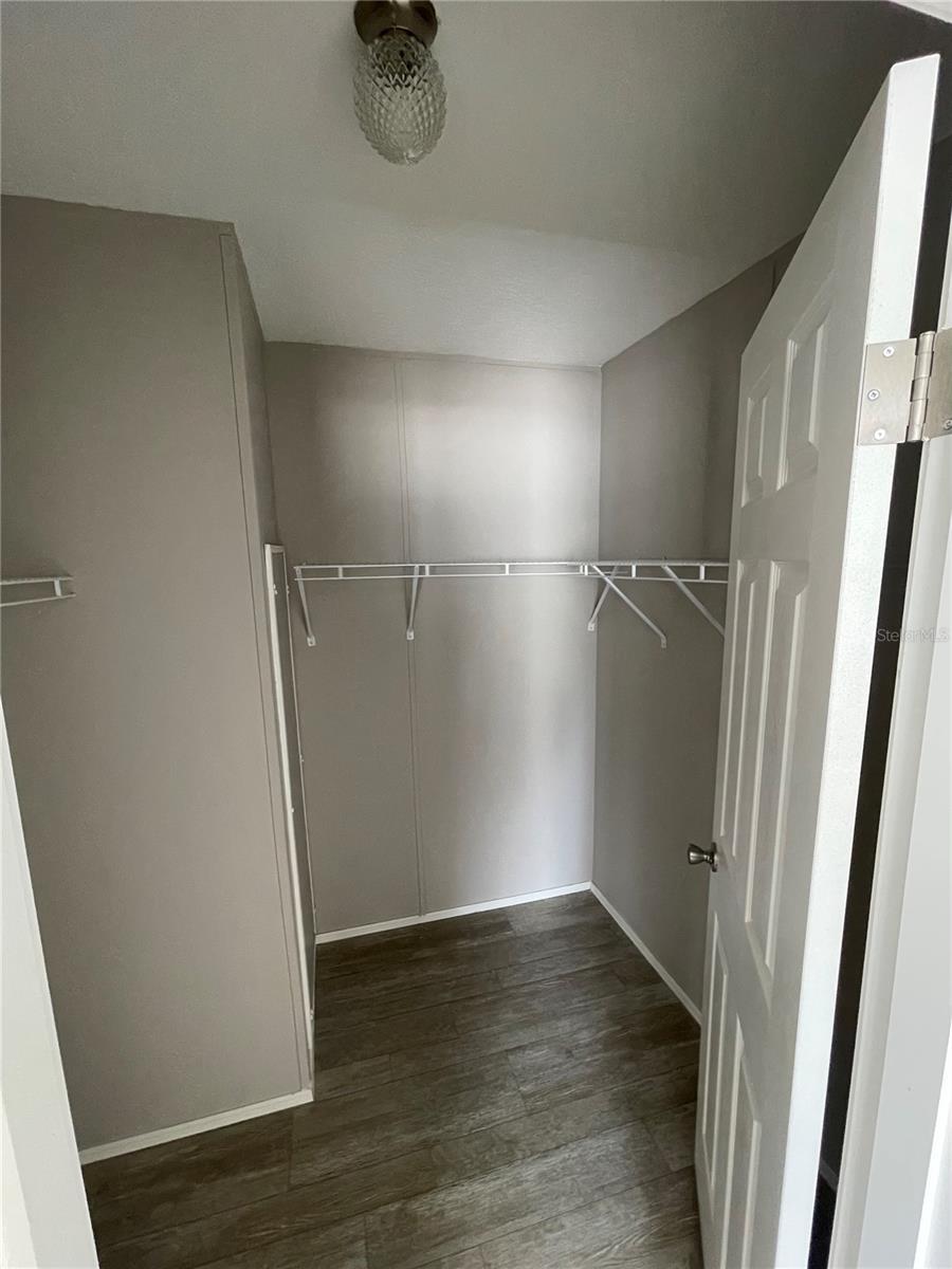 T3528689