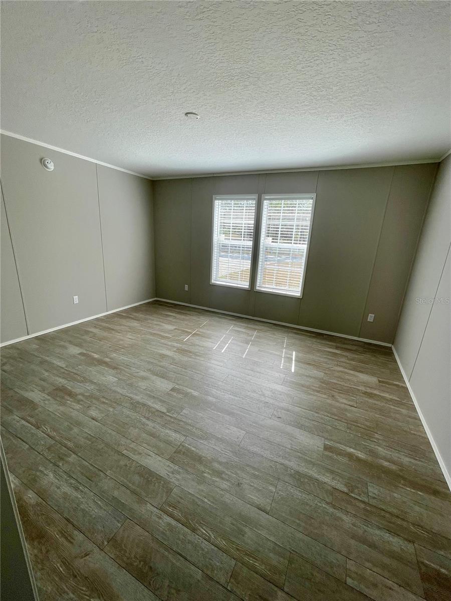 T3528689