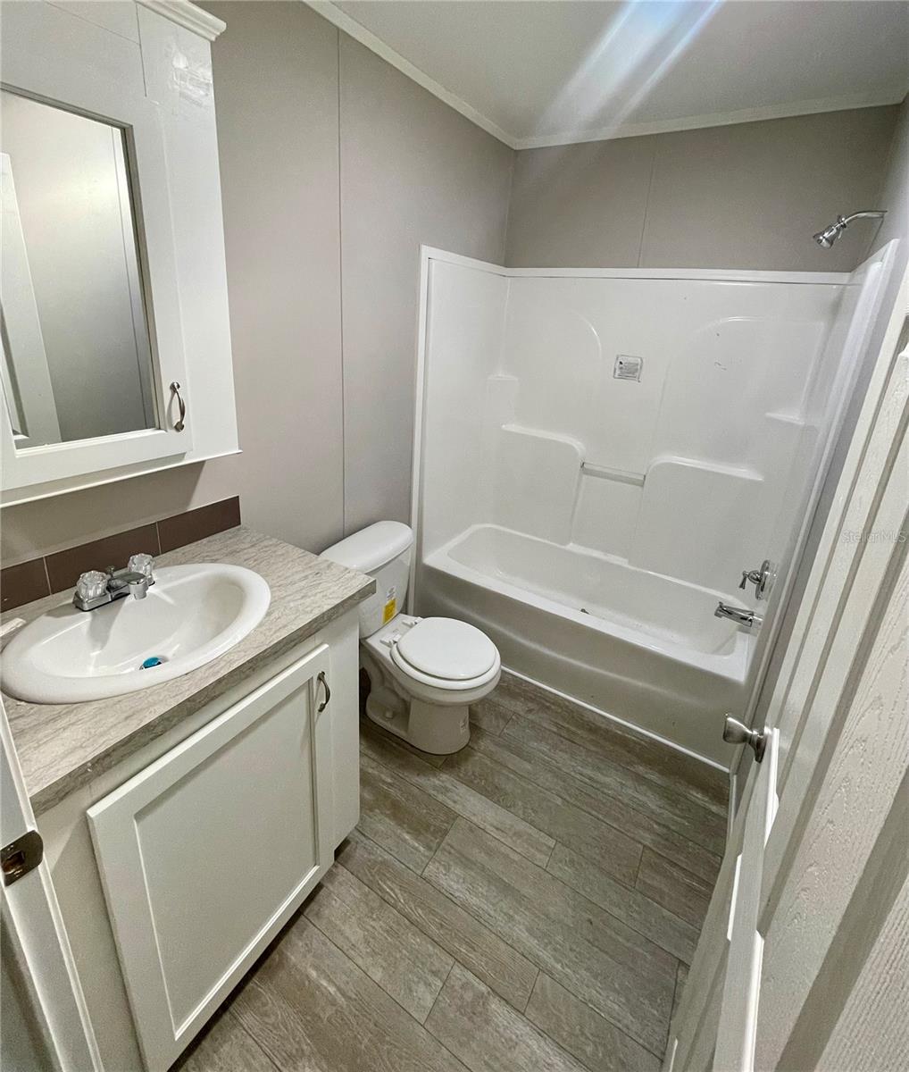 T3528689