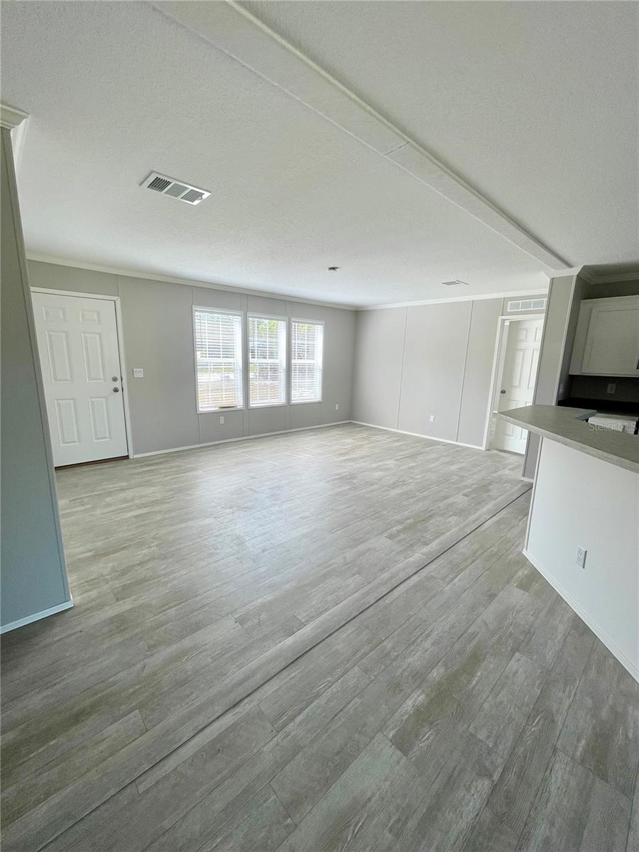 T3528689